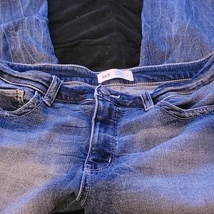 BKE Gabby jeans, salvani 2 blue, size 32.